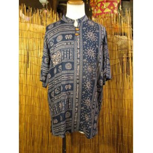 画像: ラムナミプリント＊レーヨン素材＊マオカラー＊半袖＊プルオーバー＊２XＬ