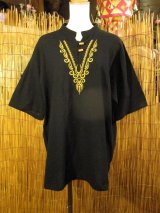 画像: トライバルステッチ＊コットン素材＊マオカラー＊半袖＊プルオーバー＊ＸＬ