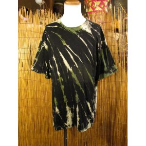 画像: 黒色ベース＊タイダイ染め＊コットン素材＊半袖＊Ｔシャツ＊２ＸＬ