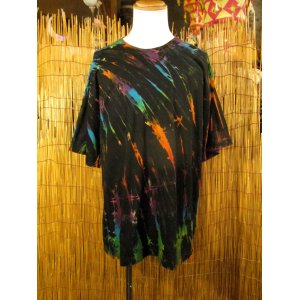 画像: 黒色ベース＊タイダイ染め＊コットン素材＊半袖＊Ｔシャツ＊２ＸＬ