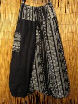 画像: 黒色＋和風プリント＊切り替え＊コットン素材＊ふんわり＊サルエルパンツ