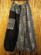 画像: 黒色＋和風プリント＊切り替え＊コットン素材＊ふんわり＊サルエルパンツ