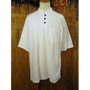 画像: 三つボタン＊コットン素材＊胸ポケット＊半袖＊プルオーバー＊２ＸＬ 