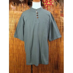 画像: 三つボタン＊コットン素材＊胸ポケット＊半袖＊プルオーバー＊２ＸＬ 