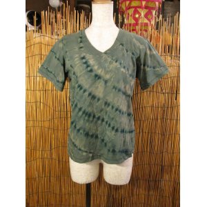 画像: タイダイ染め＊コットン素材＊Ｖネック＊半袖＊Ｔシャツ