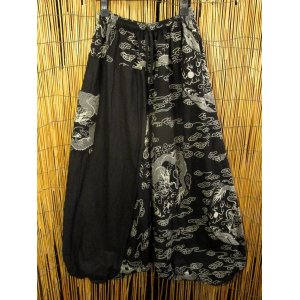 画像: 黒色＋和風プリント＊切り替え＊コットン素材＊ふんわり＊サルエルパンツ