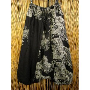 画像: 黒色＋和風プリント＊切り替え＊コットン素材＊ふんわり＊サルエルパンツ