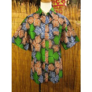 画像: アフリカンプリント＊コットン素材＊半袖＊シャツ ＊Ｌ