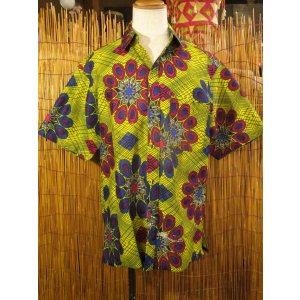 画像: アフリカンプリント＊コットン素材＊半袖＊シャツ ＊Ｌ