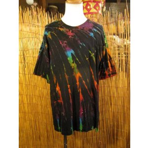 画像: 黒色ベース＊タイダイ染め＊コットン素材＊半袖＊Ｔシャツ＊２ＸＬ