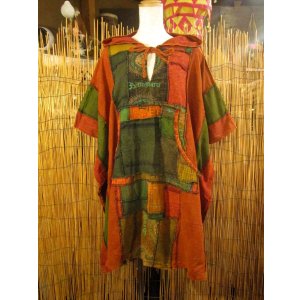 画像: ストーンウォッシュ＊コットン素材＊ゆったりサイズ＊パッチワーク＊フード付き＊ポンチョ