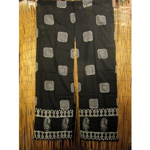 画像: インド綿＊アジアンプリント＊暖簾＊のれん