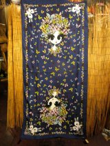 画像: レトロ調プリント＊ポリエステル素材＊タッセル付き＊大判ストール＊マルチクロス