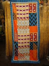 画像: レトロ調プリント＊ポリエステル素材＊タッセル付き＊大判ストール＊マルチクロス