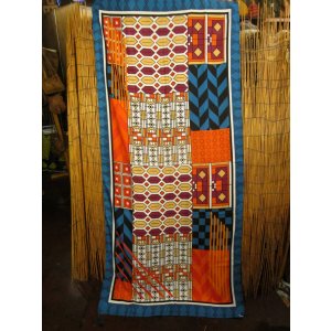 画像: レトロ調プリント＊ポリエステル素材＊タッセル付き＊大判ストール＊マルチクロス