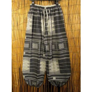 画像: 織り柄風プリント＊コットン素材＊ふんわり＊アラジンパンツ