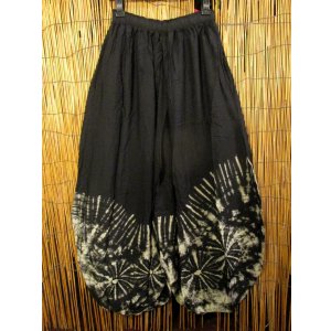 画像: モノトーンタイダイ染め＊レーヨン素材＊ゆったりシルエット＊ビッグアラジンパンツ＊バルーンパンツ