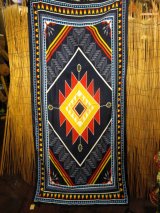 画像: ネイティブプリント＊ポリエステル素材＊タッセル付き＊大判ストール＊マルチクロス