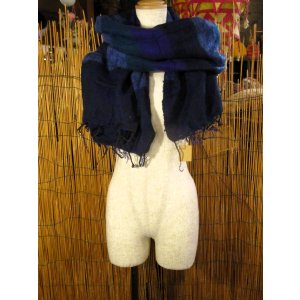 画像: アクリルウール素材＊ネパール製＊フリンジ＊大判＊起毛ストール