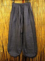 画像: 二色の糸＊コットン素材＊シンプル＊ふんわり＊アラジンパンツ