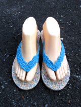 画像: 【２４・５ｃｍ〜２５ｃｍ】レトロ調＊小花プリント＊ビーチサンダル