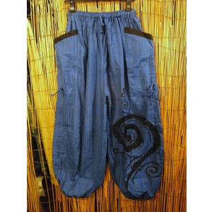 画像: 渦巻きプリント＊コットン素材＊カーゴタイプ＊ふんわり＊アラジンパンツ