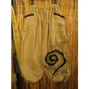 画像: 渦巻きプリント＊コットン素材＊カーゴタイプ＊ふんわり＊アラジンパンツ