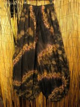 画像: ラヴァタイダイ染め＊レーヨン素材＊ゆったりシルエット＊ビッグアラジンパンツ＊バルーンパンツ