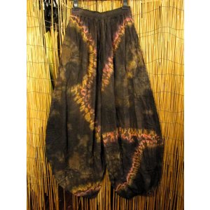 画像: ラヴァタイダイ染め＊レーヨン素材＊ゆったりシルエット＊ビッグアラジンパンツ＊バルーンパンツ