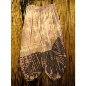 画像: タイダイ染め＊ストレッチコットン素材＊ゆったりシルエット＊ビッグアラジンパンツ＊バルーンパンツ