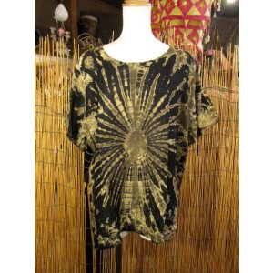 画像: モノトーンタイダイ染め＊レーヨン素材＊半袖＊プルオーバー