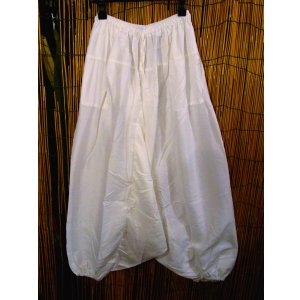 画像: 白色＊レーヨン素材＊ふんわり＊サルエルパンツ