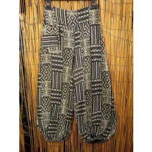 画像: アジアンプリント＊レーヨン素材＊ふんわり＊アラジンパンツ