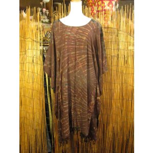 画像: タイダイ染め＊レーヨン素材＊ゆったりサイズ＊フリンジ＊ポンチョ