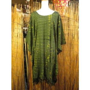 画像: タイダイ染め＊レーヨン素材＊ゆったりサイズ＊フリンジ＊ポンチョ