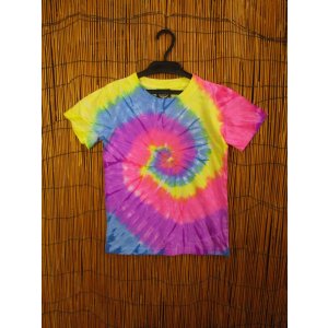 画像: 【１３０ｃｍ】キッズサイズ＊タイダイ染め＊コットン素材＊半袖＊Ｔシャツ