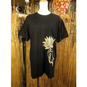 画像: 黒色＊コットン素材＊抜染プリント＊ロータス＊半袖＊Ｔシャツ＊Ｌ