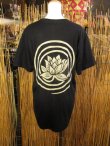 画像3: 黒色＊コットン素材＊抜染プリント＊ロータス＊半袖＊Ｔシャツ＊Ｌ