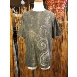 画像: ストーンウォッシュ加工＊コットン素材＊ハンドペイント＊半袖Ｔシャツ＊ＸＬ