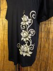 画像3: 黒色＊コットン素材＊抜染プリント＊ロータス＊半袖＊Ｔシャツ＊ＸＬ