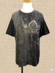 画像1: ストーンウォッシュ加工＊コットン素材＊ロータス＊ハンドペイント＊半袖Ｔシャツ＊ＸＬ