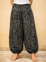 画像: アジアンプリント＊レーヨン素材＊ふんわり＊アラジンパンツ