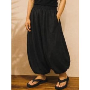 画像: 黒色＊コットン素材＊ゆったりシルエット＊ビッグアラジンパンツ＊バルーンパンツ