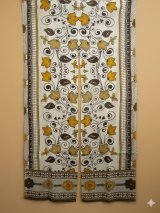 画像: 【１５０ｃｍ×８５ｃｍ】インド綿＊お花プリント＊暖簾＊のれん
