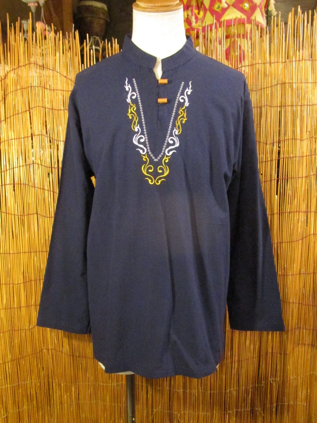 画像1: トライバルステッチ＊コットン素材＊マオカラー＊ロングスリーブ＊プルオーバー＊ＸＸＬ