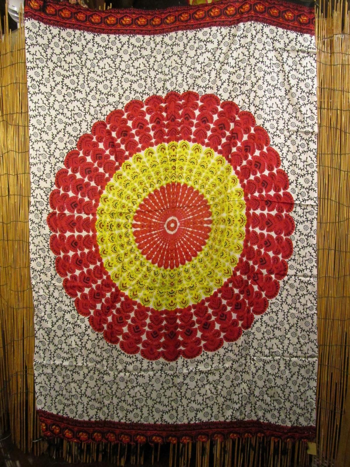 画像1: 曼荼羅風プリント＊レーヨン素材＊フリンジ＊マルチクロス＊パレオ