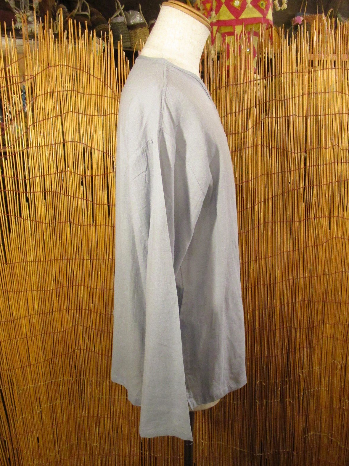画像2: 無地＊薄手＊コットン素材＊長袖＊プルオーバー＊ＸＬ