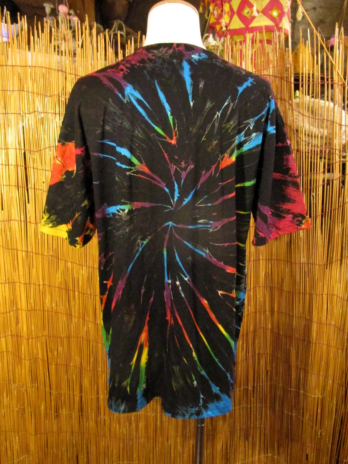 画像3: 黒色ベース＊タイダイ染め＊コットン素材＊半袖＊Ｔシャツ＊ＸＬ