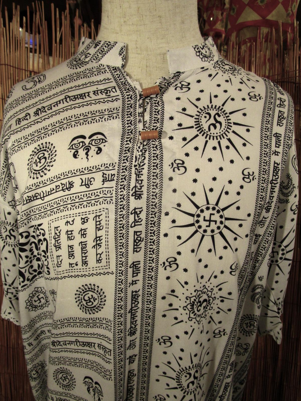 画像: ラムナミプリント＊レーヨン素材＊マオカラー＊半袖＊プルオーバー＊２XＬ