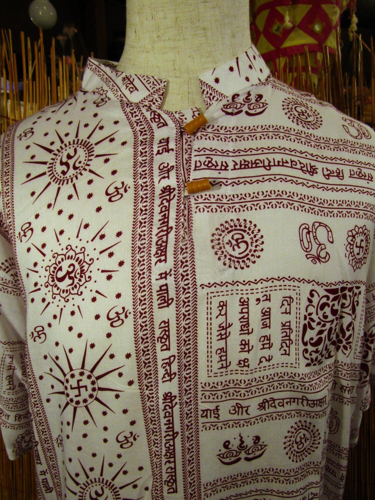 画像: ラムナミプリント＊レーヨン素材＊マオカラー＊半袖＊プルオーバー＊２XＬ
